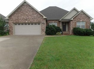 3243 Twelve Oaks Blvd, Clarksville, TN 37042