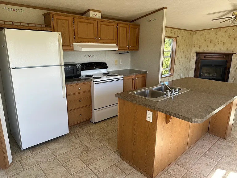 19 Rodeo Rd — Photo 7