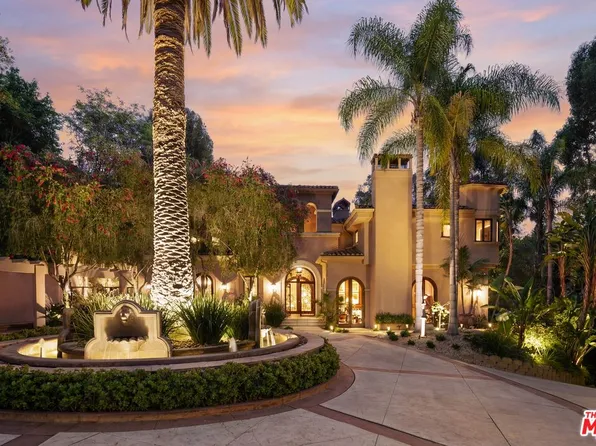 2700 Benedict Canyon Dr, Beverly Hills, CA 90210