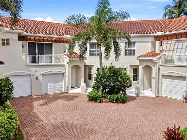 300 L Ambiance Cir #102, Naples, FL 34108