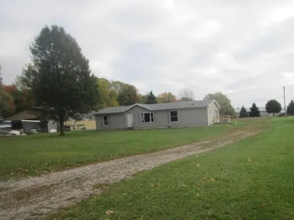 4960 N 450th Rd W, Angola, IN 46703