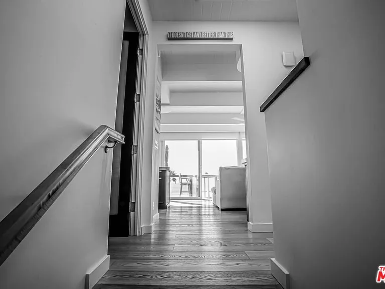 11874 Coral Reef Ln — Photo 6