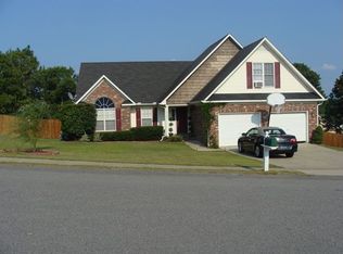 5719 Spreading Branch Rd, Hope Mills, NC 28348