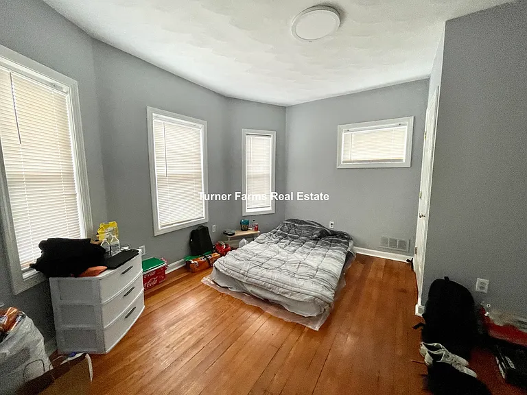 48 Derby St #1A — Photo 28