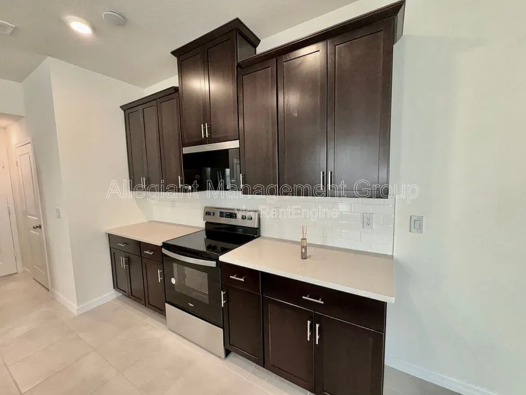 4570 Small Creek Rd — Photo 5
