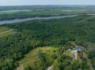 37 462nd Oaks Grv, Prescott, WI 54021