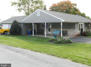 336 Valley Rd, Etters, PA 17319