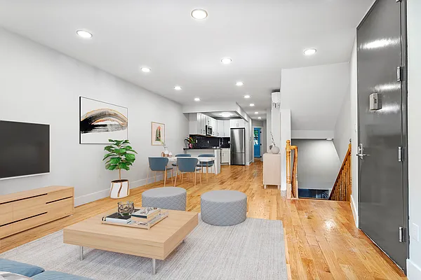 Rented by Compass | media 46