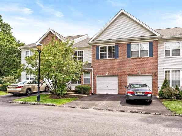 302 Berkshire Dr, Princeton, NJ 08540