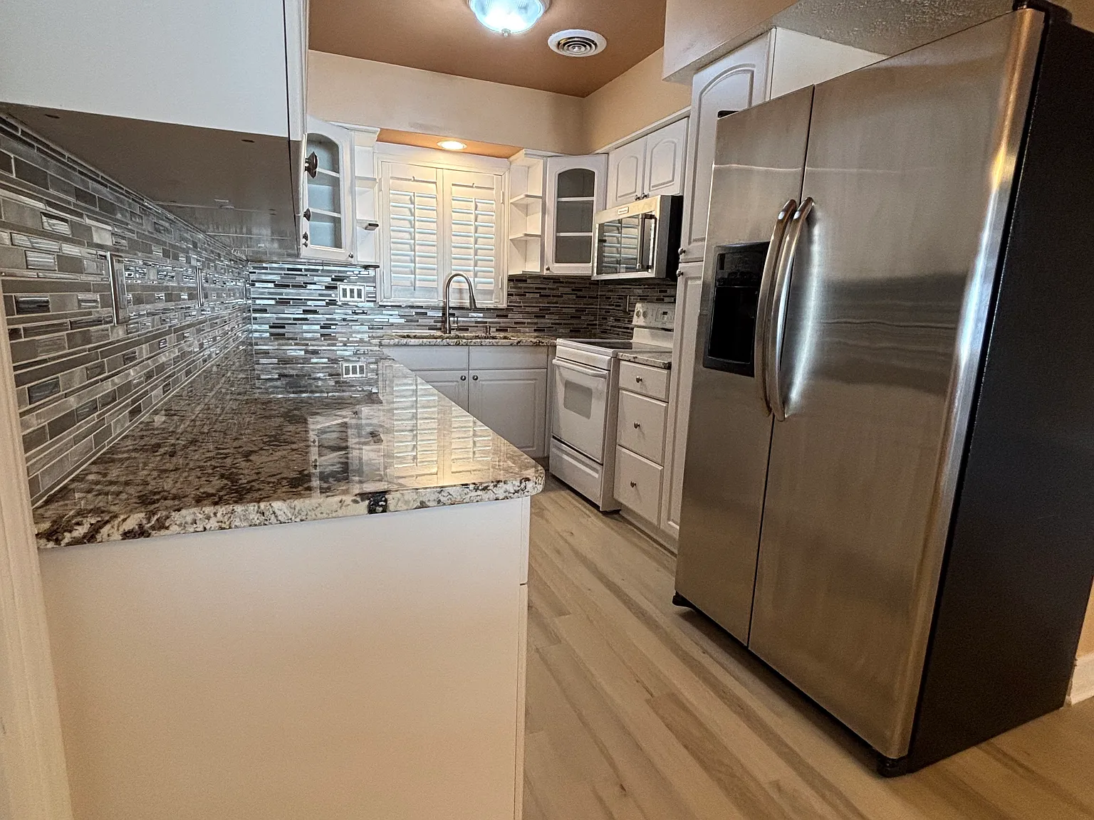 2 bed, 1600 sqft, $2,950 — Photo 4