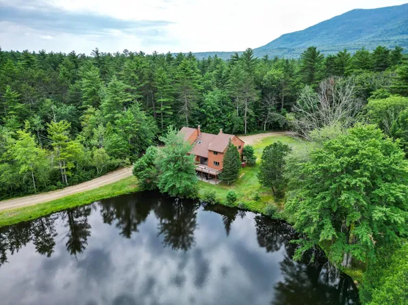 40 Pond View Road #16, Conway, NH 03860