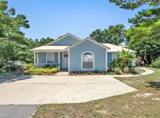 84 Vicki St, Santa Rosa Beach, FL 32459