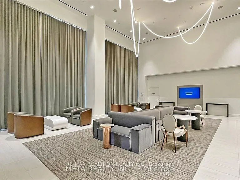 39 Roehampton Ave #4301 — Photo 34