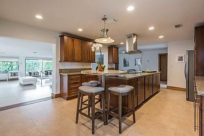 3rd image of 13409-00 60th St S