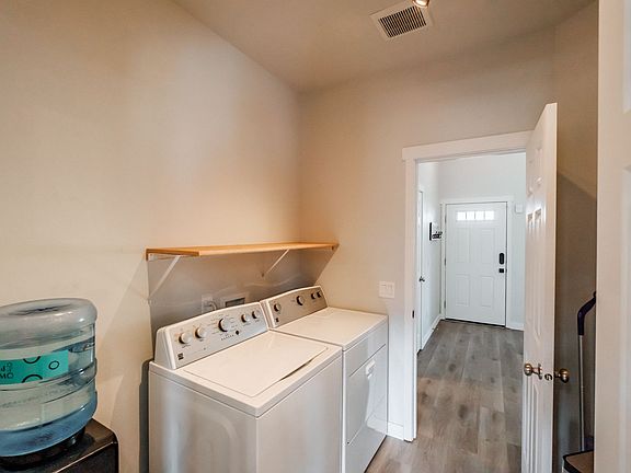 5th image of 1879 Steelhead St #1879