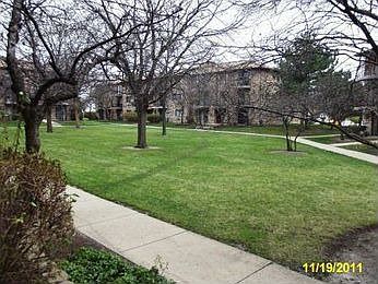 3rd image of 124 Klein Creek Ct APT 1A