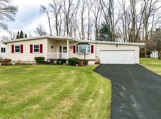59 Tuckmere Dr, Painesville, OH 44077