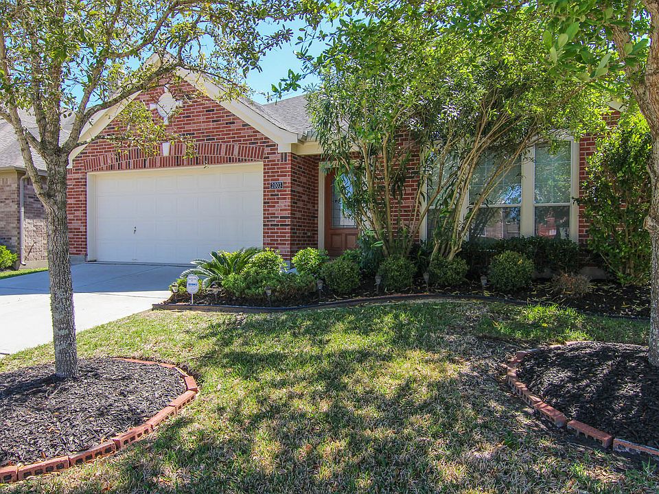 1st image of 2003 Shore Breeze Dr
