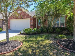 2003 Shore Breeze Dr, Pearland, TX 77584