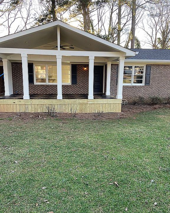 1st image of 445 Shannon Way