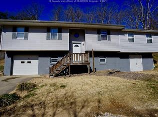 13 Circle Dr, West Hamlin, WV 25571