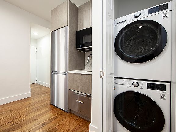 4th image of 210 1st Ave APT 12