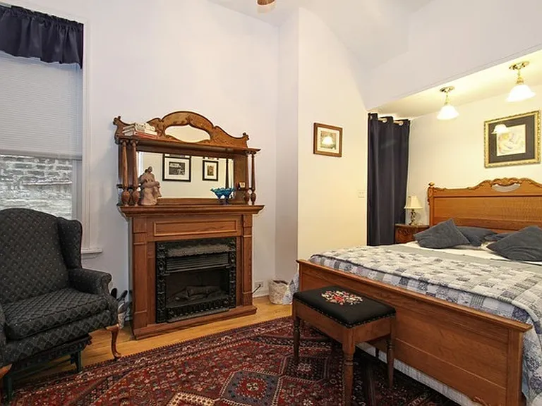 1252 N Greenview Ave #1FS — Photo 3