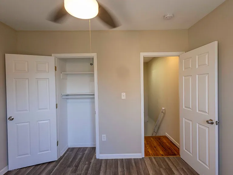 110 N Rose St — Photo 18