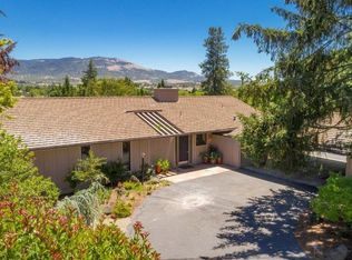 123 S Foothill Rd, Medford, OR 97504