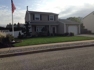 129 Marilyn Dr, Brick, NJ 08723