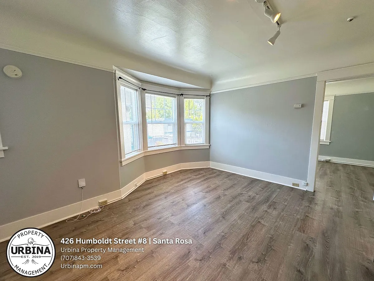 Building Photo - 426 Humboldt St #8