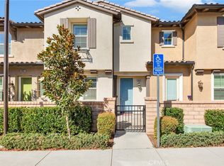 28603 Jardineras Dr, Santa Clarita, CA 91354