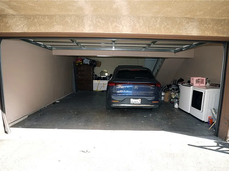18954 Sherman Way #3 — Photo 31