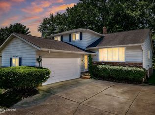 6584 Brookland Ave, Solon, OH 44139