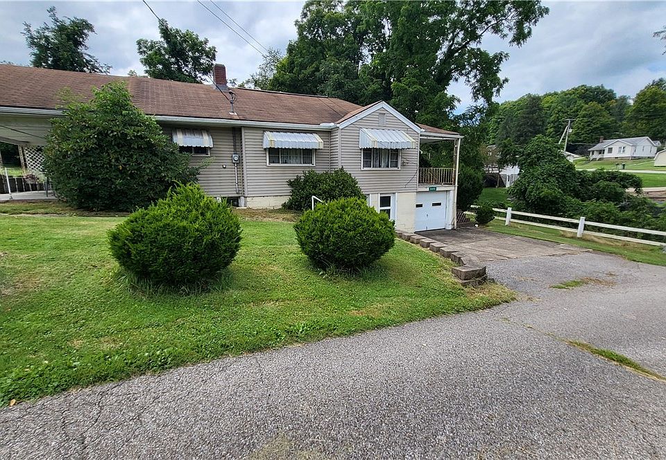 1st image of 54493 Maple Ln