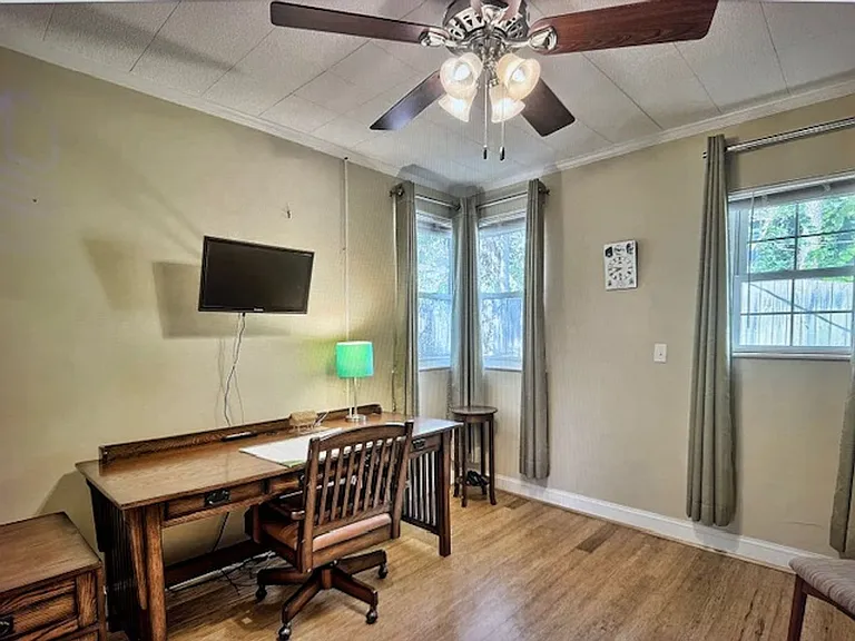 3023 Manchester Rd — Photo 14