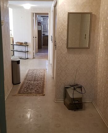 5th image of 358 S Gramercy Pl APT 303