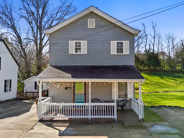 338 W Main St, Mount Sterling, KY 40353