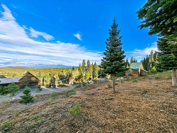 3rd image of 13038 Skislope Way