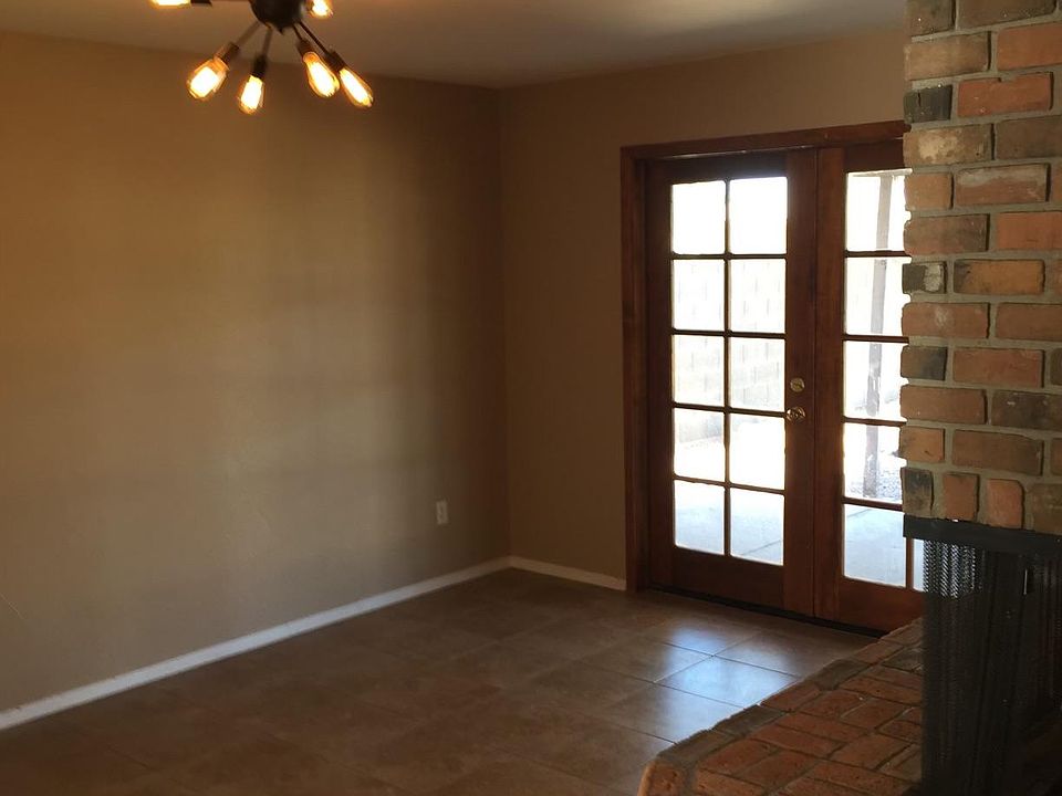 1st image of 8128 E Columbus Ave