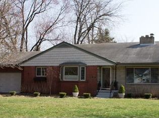 329 Sand Ridge Rd, Bowling Green, OH 43402