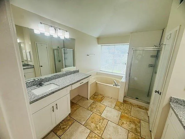 1931 Wildwood Ridge Dr — Photo 25