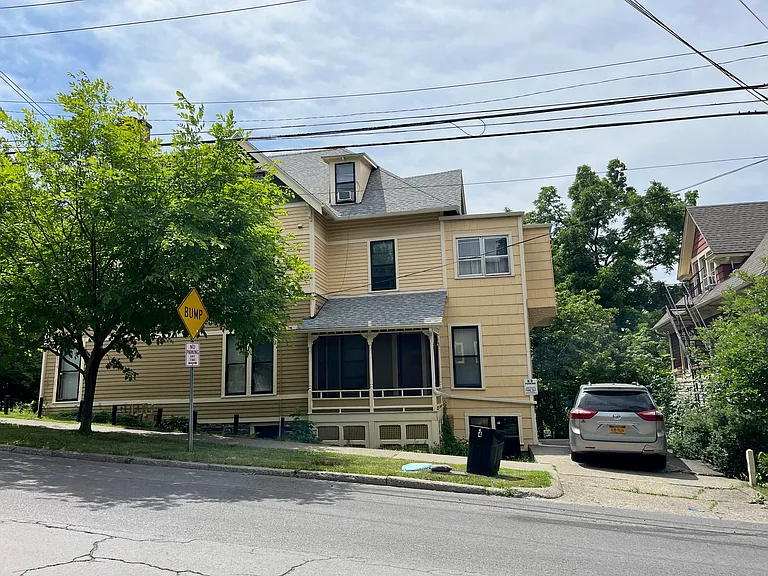 214 Stewart Ave #5 — Photo 10