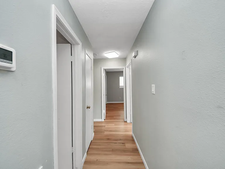 16502 N Mediterranean St — Photo 14