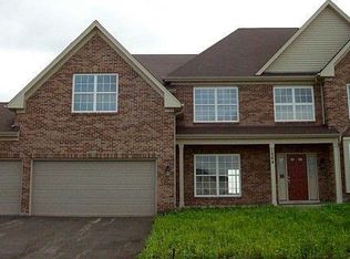 1264 Kilbery Ln, North Aurora, IL 60542