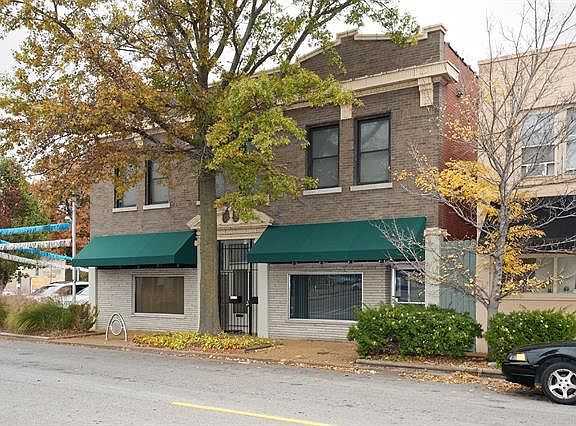 2nd image of 2844 California Ave