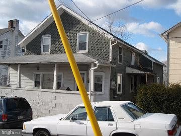 1st image of 35 S King St