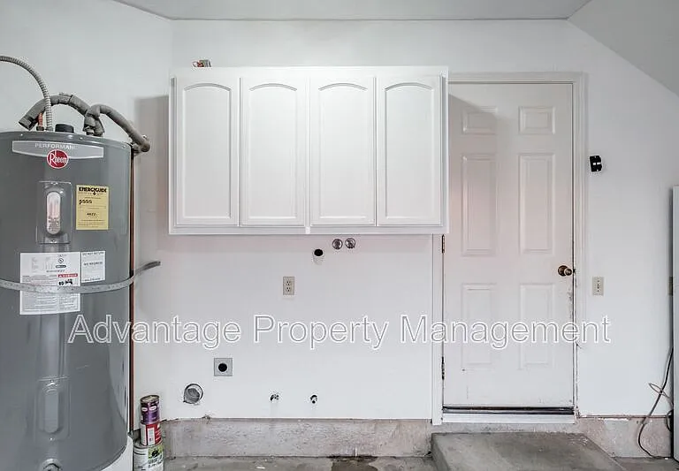 2870-2872 Raleigh Ct SE — Photo 29