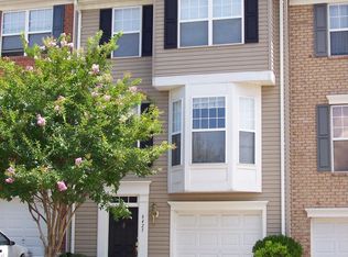 8425 Gauntlet Pl, White Plains, MD