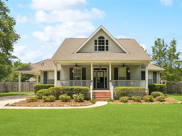 22995 Paul St, Abita Springs, LA 70420